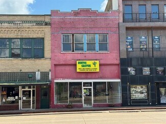Plus de détails pour 111 W Moore Ave, Terrell, TX - Local commercial à vendre