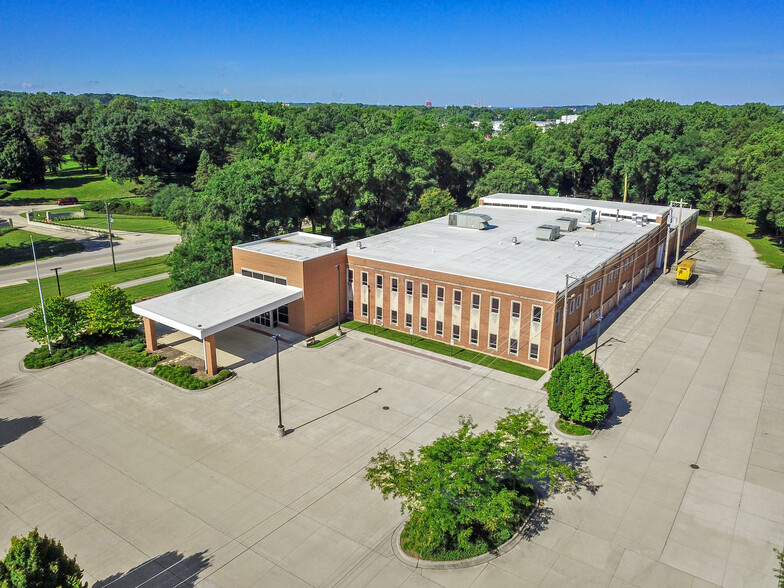 1225 E Washington St, Joliet, IL à vendre - Photo de l’immeuble – Image 1 sur 8