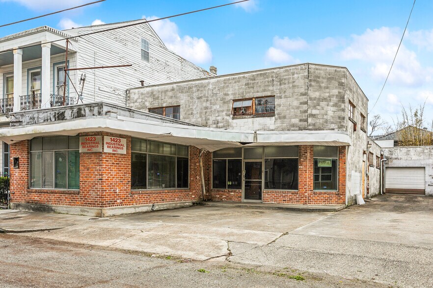 1423 Annunciation St, New Orleans, LA à vendre - Photo de l’immeuble – Image 1 sur 7