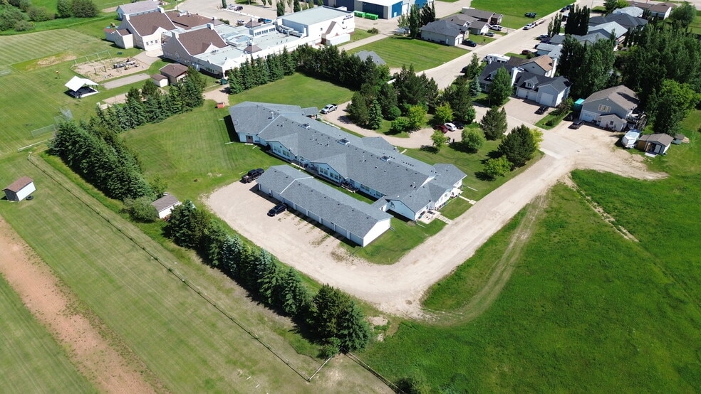 9606 101 Av, Plamondon, AB à vendre - Aérien – Image 3 sur 12