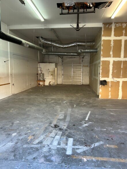 3301-3327 Western Ave, Las Vegas, NV à louer - Photo intérieure – Image 3 sur 10