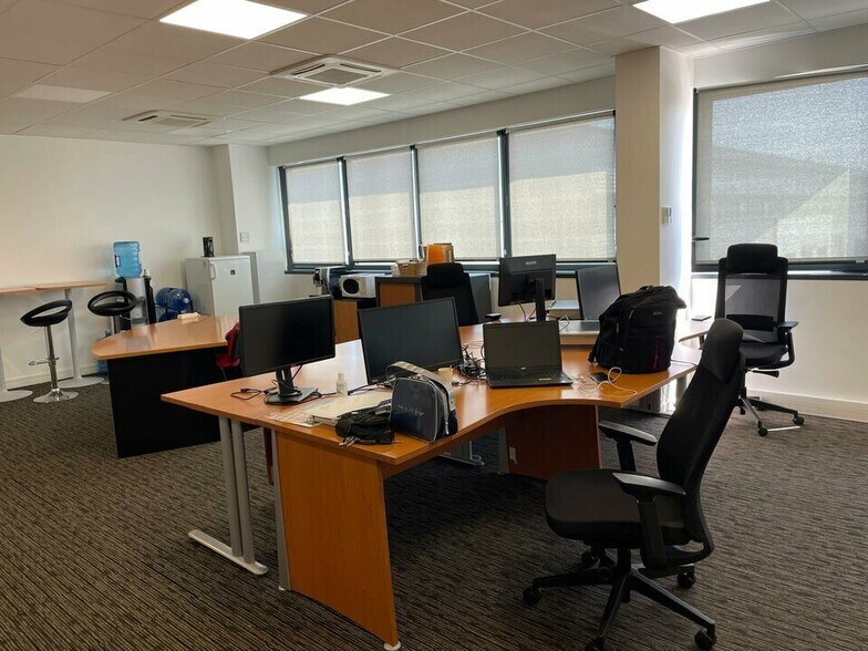 Bureau dans Meyzieu à louer - Photo intérieure – Image 1 sur 9