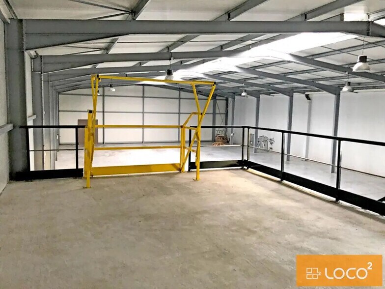 Local d’activités dans Montrabé à louer - Photo intérieure – Image 2 sur 6