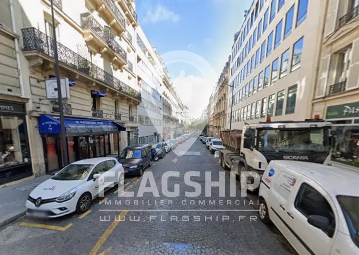 Local commercial dans Paris à louer Photo de l’immeuble– Image 1 sur 4