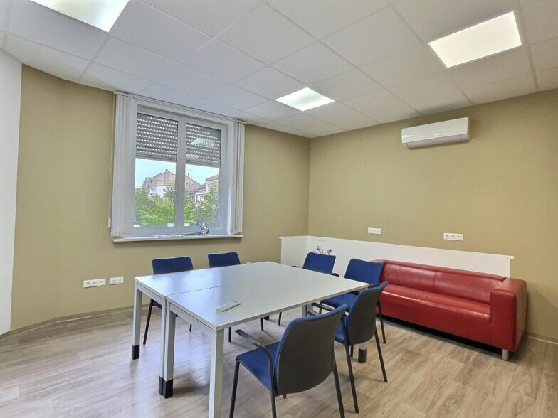 Local d’activités dans Forbach à louer - Photo intérieure – Image 3 sur 19