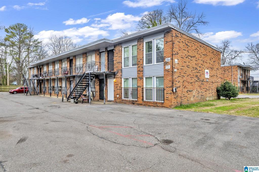 137 59th St N, Birmingham, AL à vendre Photo principale– Image 1 sur 33
