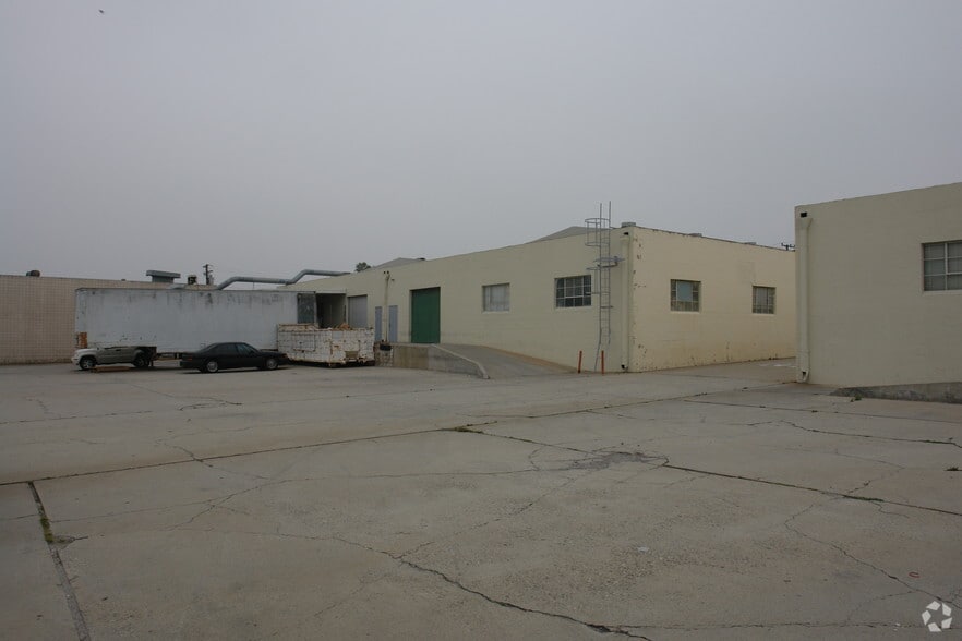 1640 W 132nd St, Gardena, CA à louer - Photo de l’immeuble – Image 2 sur 3