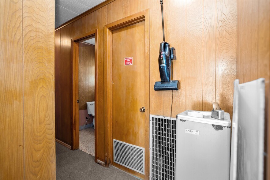 205 E Denman Ave, Lufkin, TX à vendre - Photo de l’immeuble – Image 3 sur 23