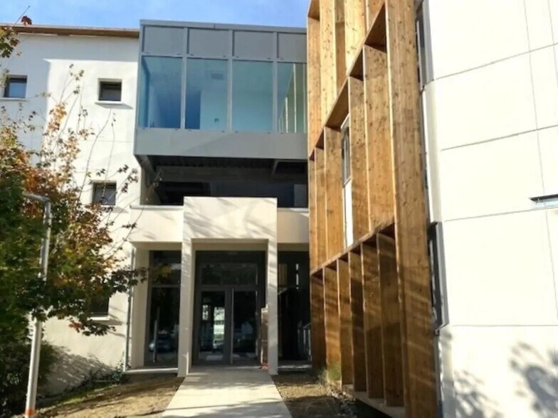 Bureau dans Blagnac à vendre - Photo de l’immeuble – Image 3 sur 16