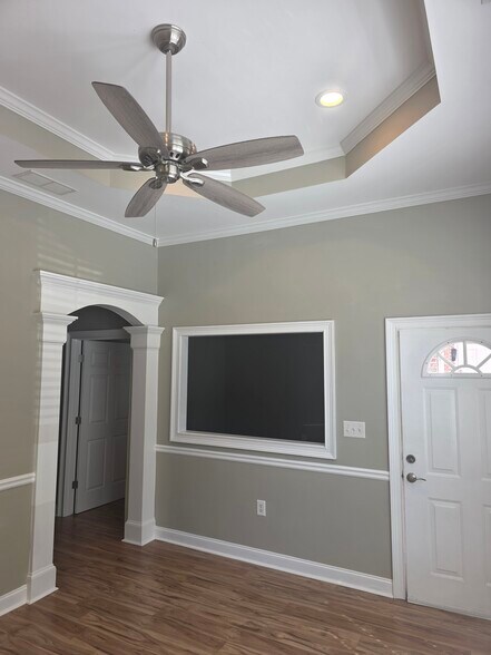 418 Pirkle Ferry Rd, Cumming, GA à louer - Photo de l’immeuble – Image 3 sur 6