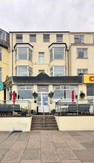 207 Promenade, Blackpool à vendre - Photo de l’immeuble – Image 1 sur 15