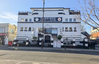 Plus de détails pour 68 The Green, Southall - Spécialisé à vendre