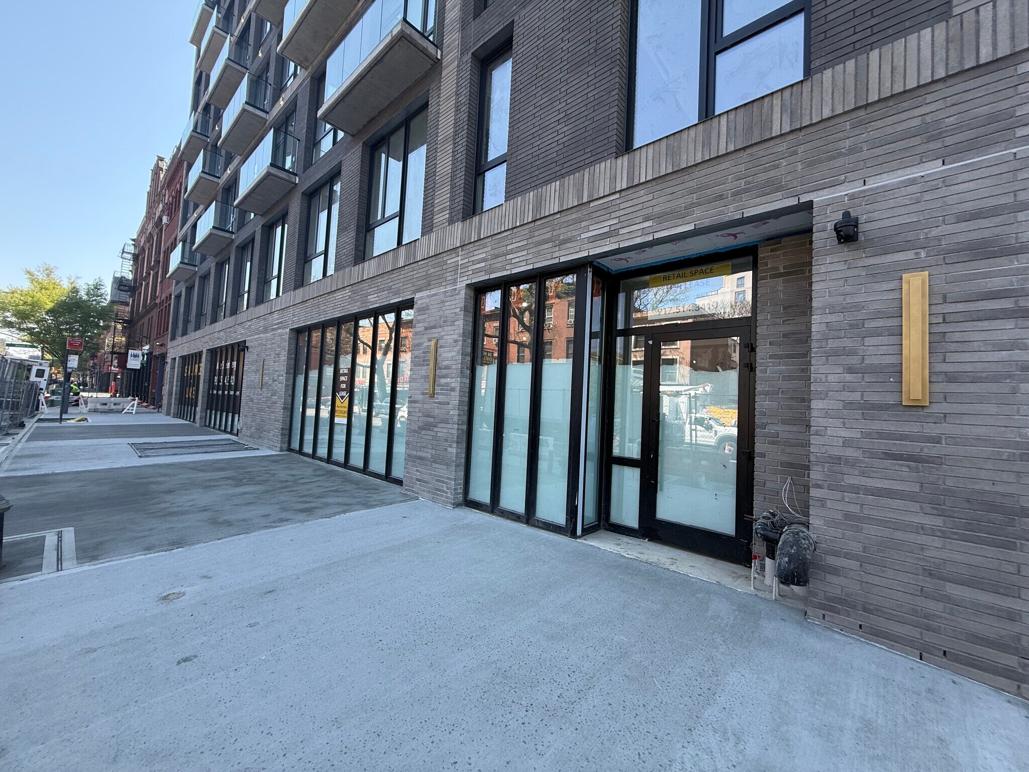 340 Myrtle Ave, Brooklyn, NY à louer Photo de l’immeuble– Image 1 sur 11