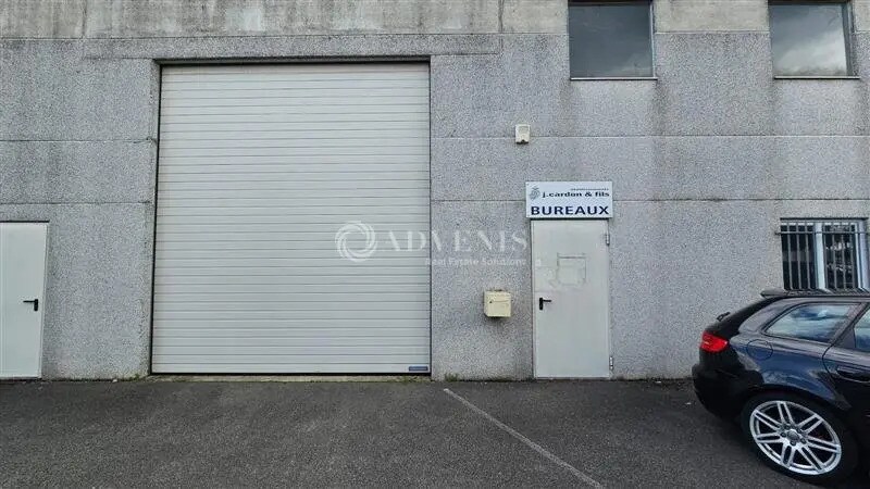Local d’activités dans Seclin à louer - Photo de l’immeuble – Image 2 sur 6