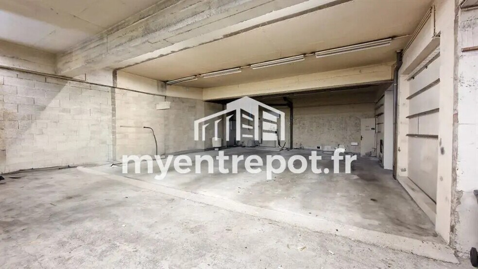 Local d'activités dans Marseille à vendre - Photo de l’immeuble – Image 1 sur 5