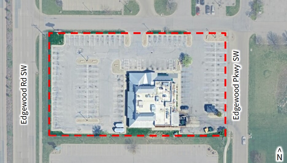 2605 Edgewood Rd SW, Cedar Rapids, IA à louer - Plan de site – Image 3 sur 3
