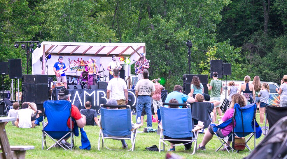 22 Old Main St, Jeffersonville, VT à vendre - Photo de l’immeuble – Image 3 sur 8