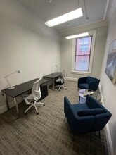 12 W Madison St, Baltimore, MD à louer Photo de l’immeuble– Image 1 sur 3