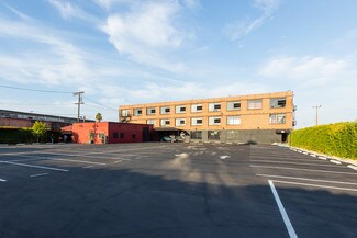 Plus de détails pour 615 E 61st St, Los Angeles, CA - Local d’activités à vendre