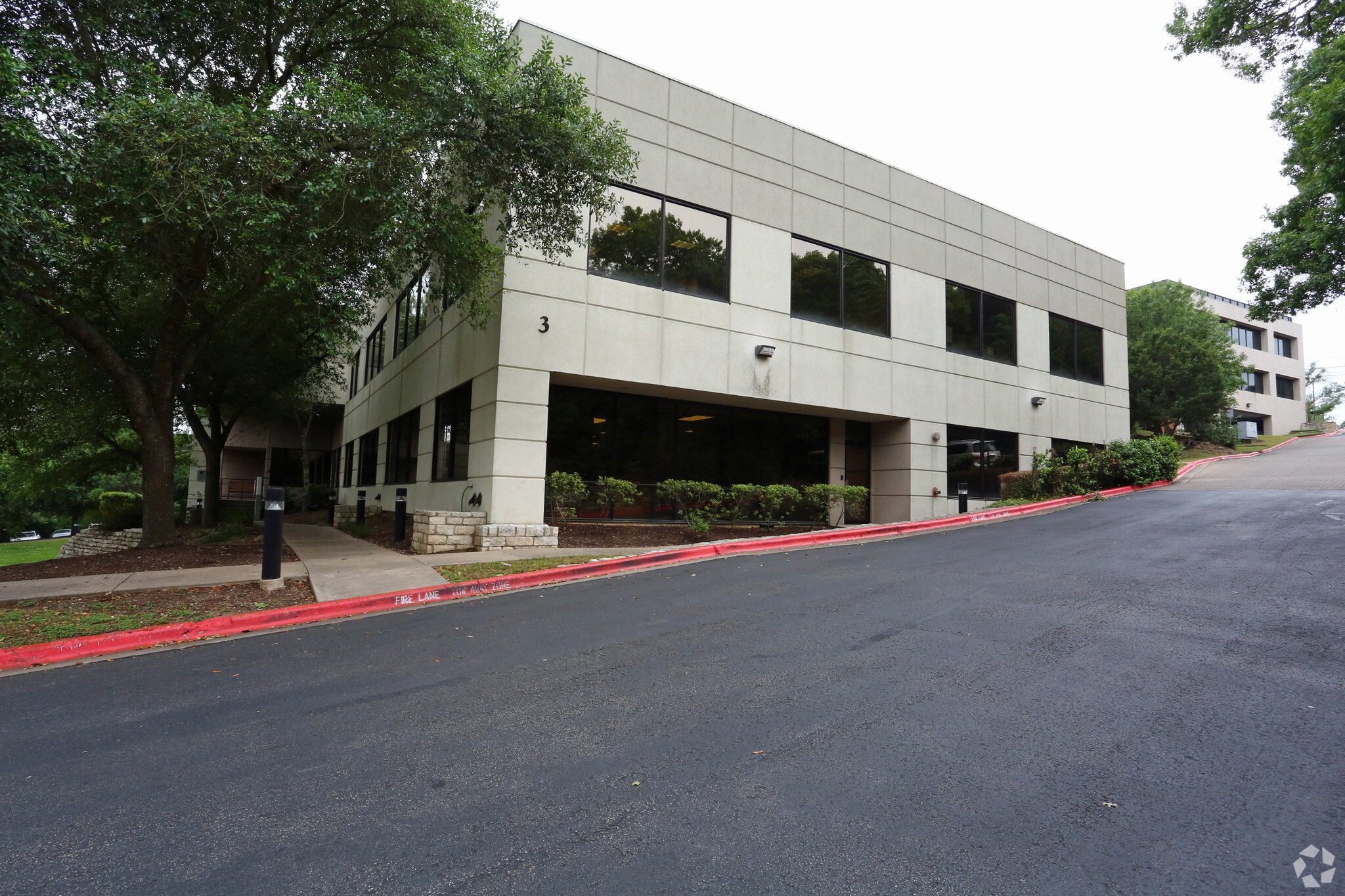 7004 Bee Caves Rd, Austin, TX à louer Photo principale– Image 1 sur 33