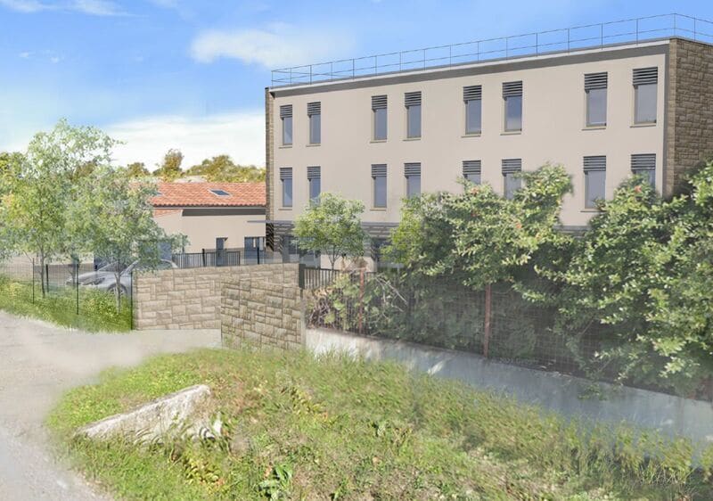 7 B Avenue Du Maréchal De Lattre De Tassigny, Les Pennes-Mirabeau à vendre Photo de l’immeuble– Image 1 sur 10
