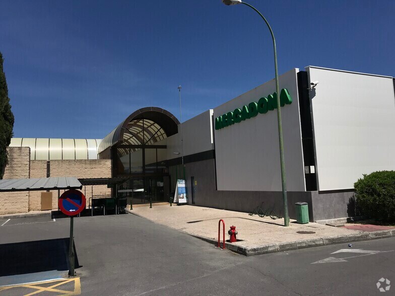 Carretera Majadahonda, 2600, Pozuelo de Alarcón, Madrid à louer - Photo de l’immeuble – Image 3 sur 5