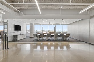 6420 Wilshire Blvd, Los Angeles, CA à louer Photo intérieure– Image 2 sur 8