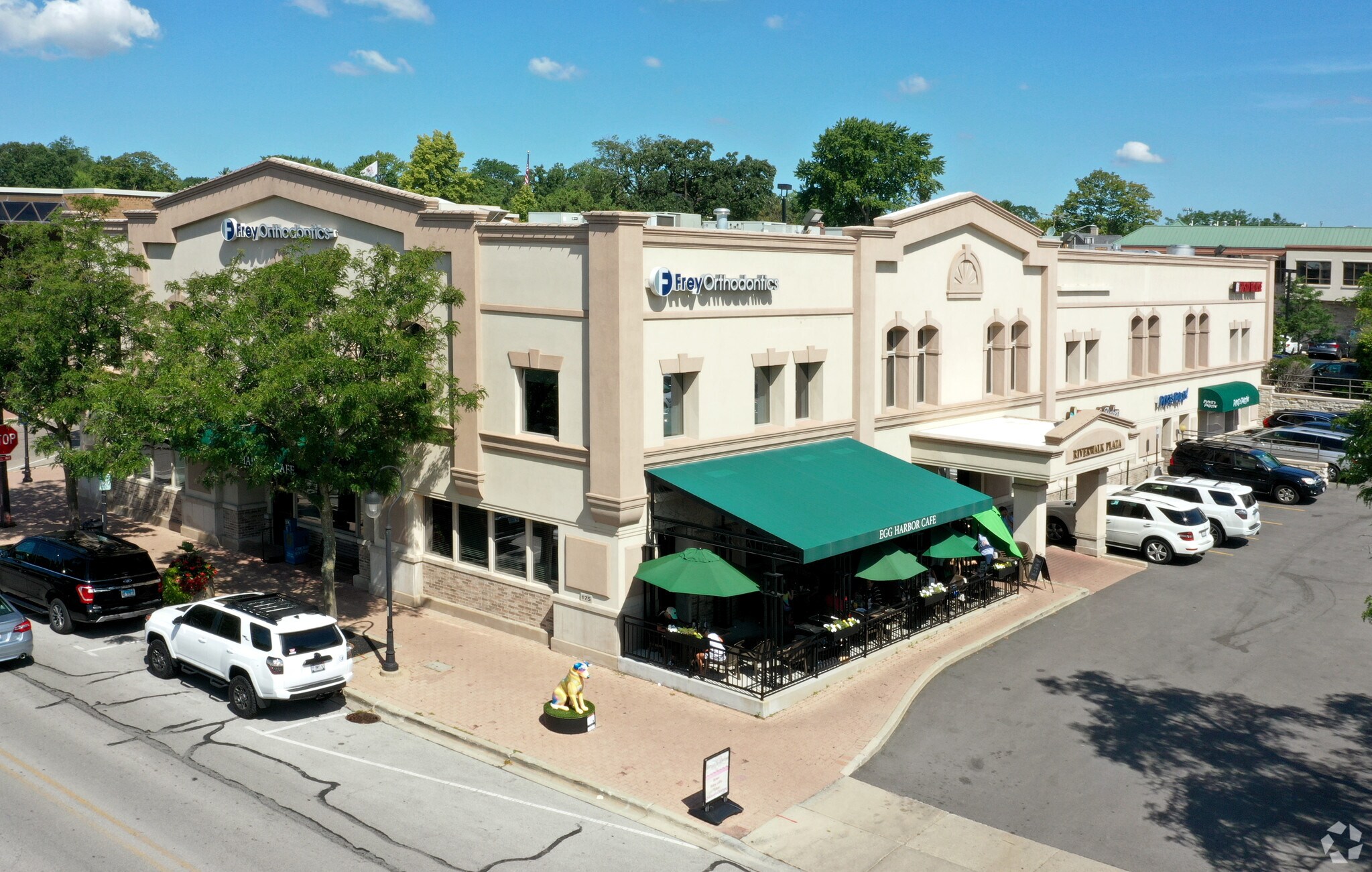 175 W Jackson Ave, Naperville, IL à vendre Photo de l’immeuble– Image 1 sur 6