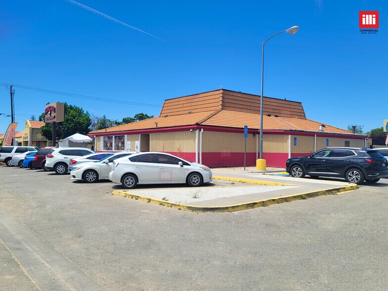 44430 20th St W, Lancaster, CA à louer - Photo de l’immeuble – Image 2 sur 6