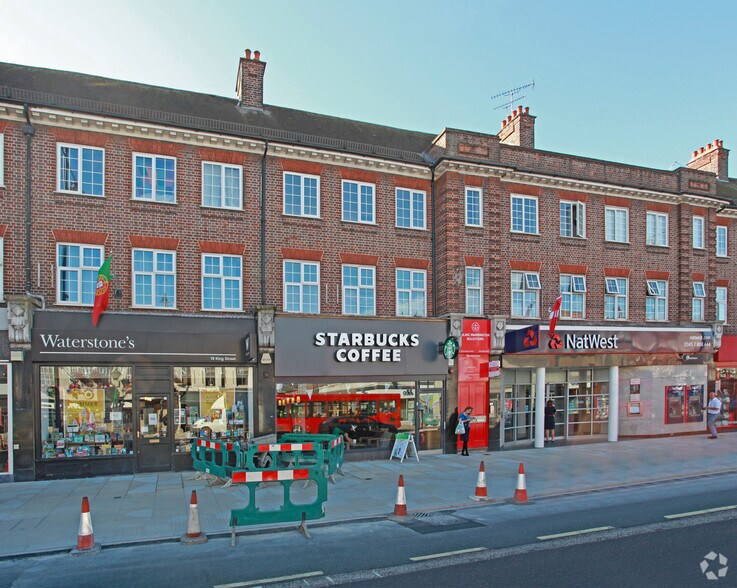 21 King St, Twickenham à louer - Photo de l’immeuble – Image 2 sur 2