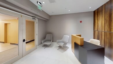 1110 Brickell Ave, Miami, FL à louer Photo intérieure– Image 1 sur 3