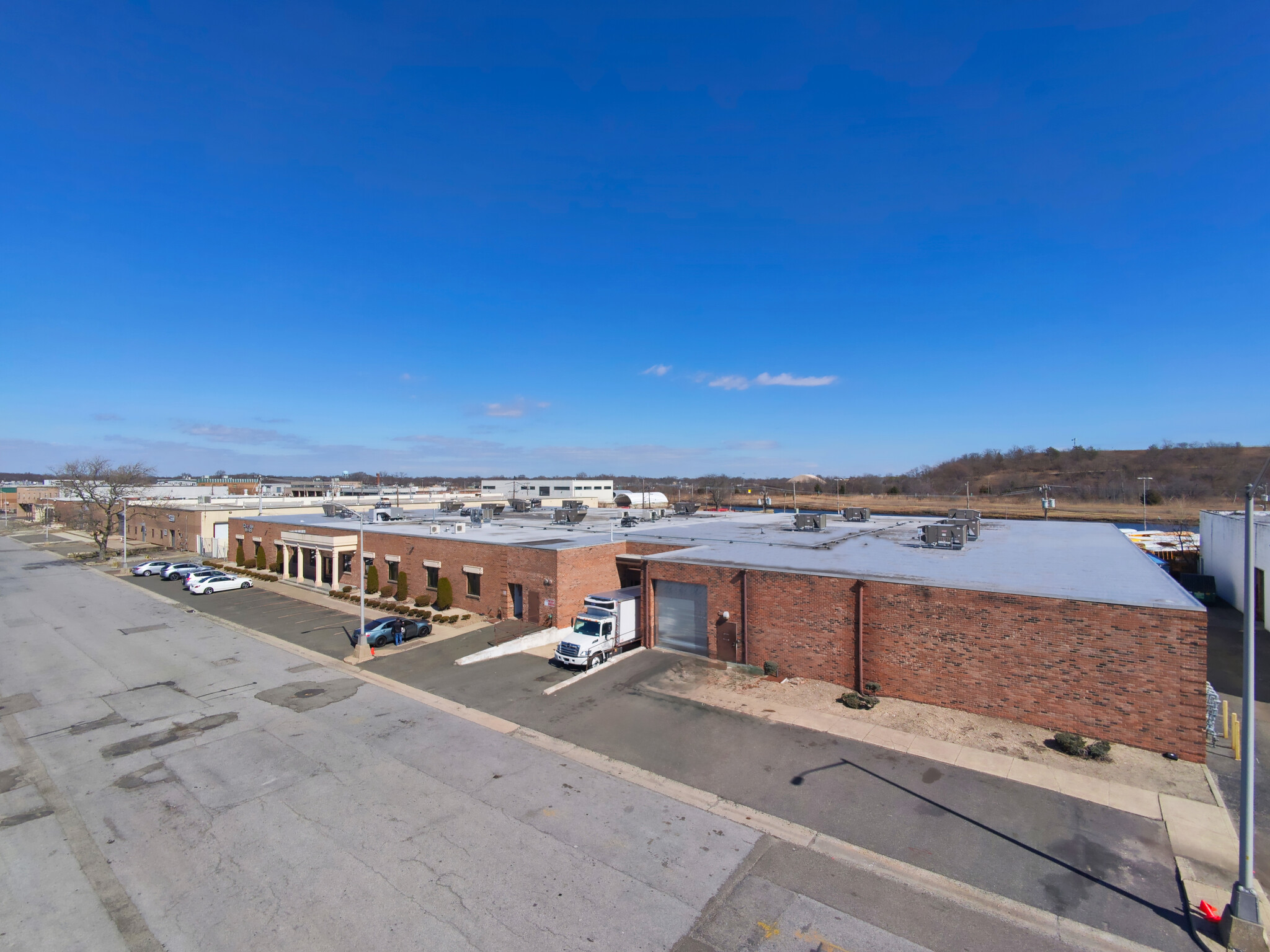 225 Buffalo Ave, Freeport, NY à vendre Photo de l’immeuble– Image 1 sur 37