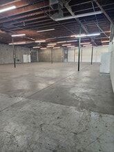 2517 W McDowell Rd, Phoenix, AZ à louer Photo de l’immeuble– Image 1 sur 3