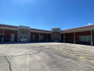 Plus de détails pour 3333 S Howell Ave, Milwaukee, WI - Bureau à vendre