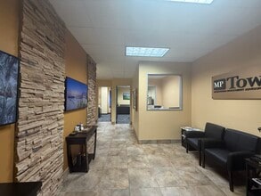 79200 Corporate Center Dr, La Quinta, CA à louer Photo intérieure– Image 2 sur 7