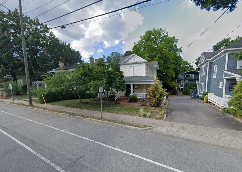 1306 Hillsborough St, Raleigh, NC à louer - Photo de l’immeuble – Image 2 sur 10