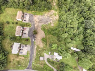 Plus de détails pour 692 South St, Highland, NY - Logement à vendre