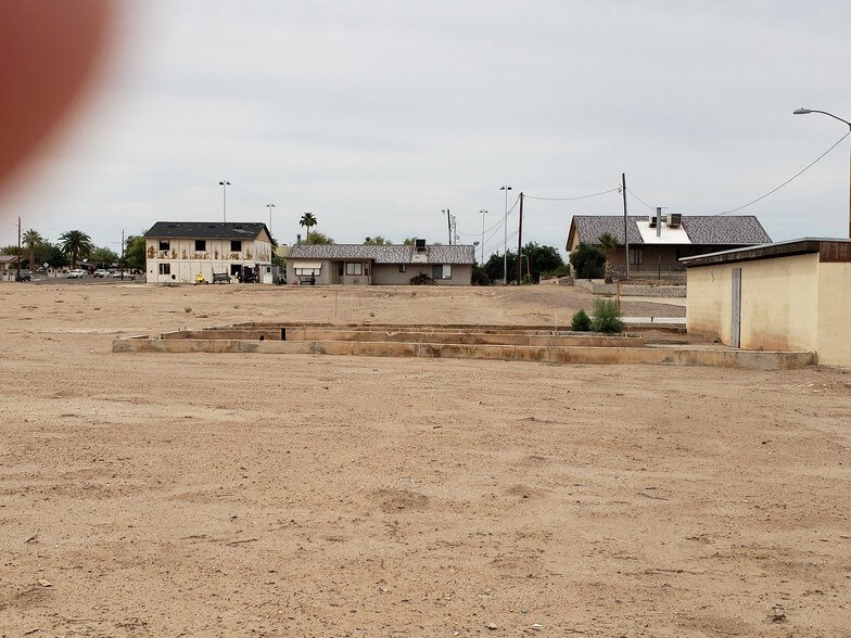 390 E Lower Buckeye Rd, Avondale, AZ à vendre - Photo de l’immeuble – Image 3 sur 13