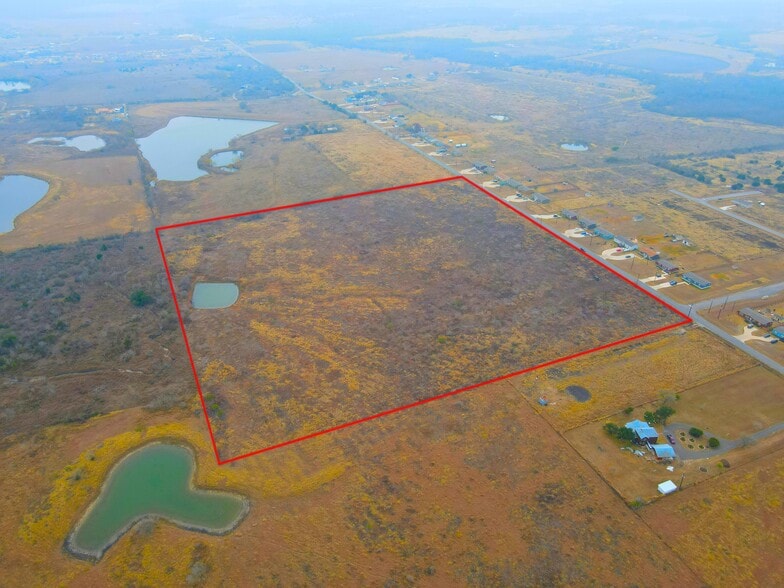 TBD Cotton Gin Rd, Uhland, TX à vendre - Aérien – Image 3 sur 5