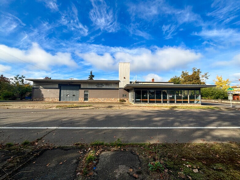 1515 13th St SE, Salem, OR à vendre - Photo de l’immeuble – Image 3 sur 29