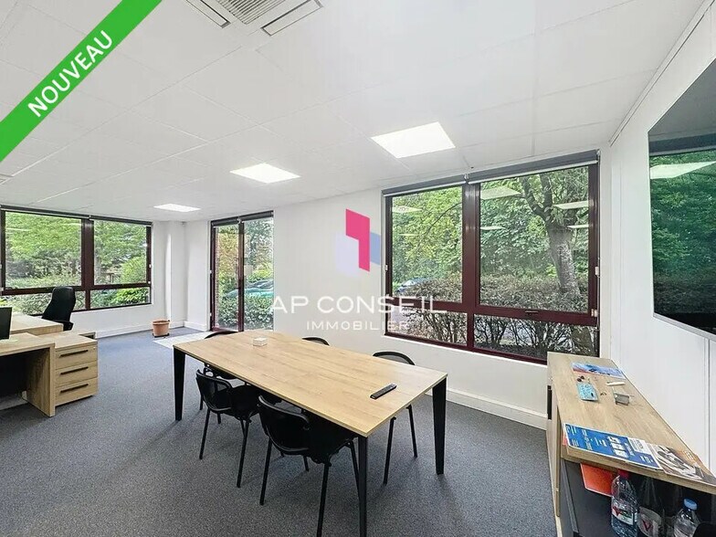 Bureau dans Saint-Germain-en-Laye à louer - Photo de l’immeuble – Image 3 sur 7