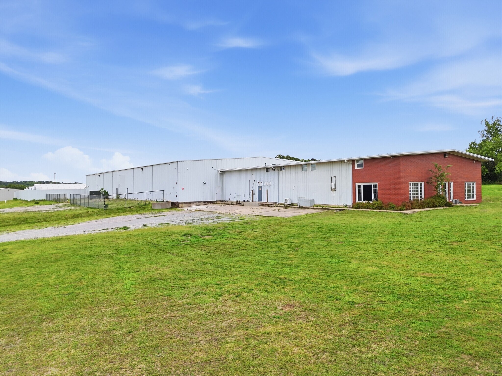 52688 W 61st St, Oilton, OK à vendre Photo de l’immeuble– Image 1 sur 11