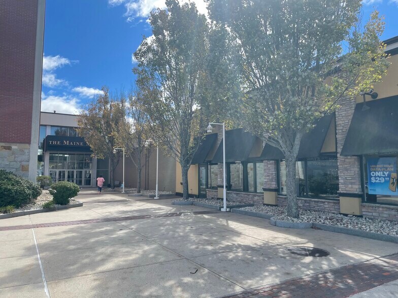 364 Maine Mall Rd, South Portland, ME à louer - Photo de l’immeuble – Image 1 sur 5