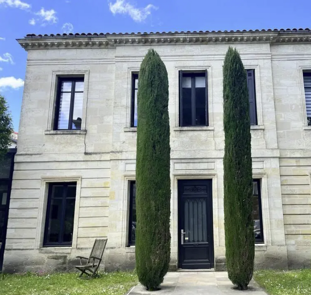 Bureau dans Bordeaux à louer - Photo de l’immeuble – Image 1 sur 4