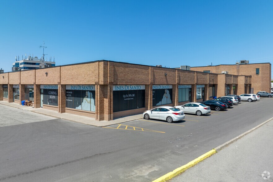 90 Winges Rd, Vaughan, ON à vendre - Photo de l’immeuble – Image 2 sur 6
