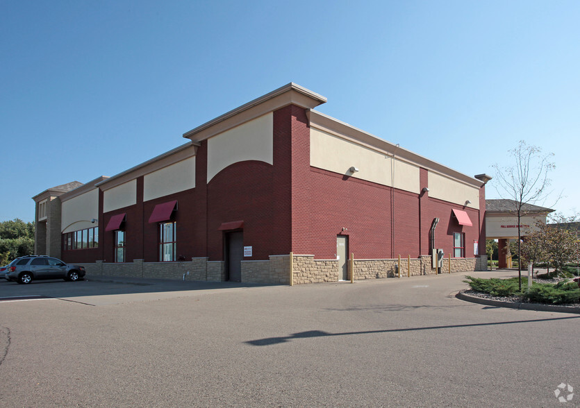 15115 Dove Trl, Apple Valley, MN à louer - Photo de l’immeuble – Image 3 sur 3