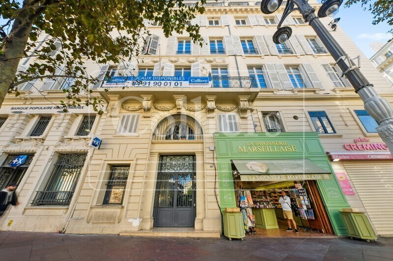 8-10 Voie La Canebiere, Marseille à louer Photo de l’immeuble– Image 1 sur 9