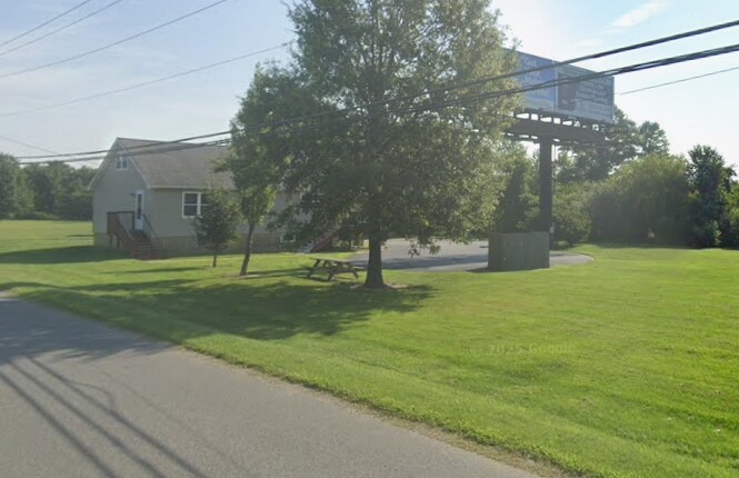 4761 Summit Bridge Rd, Middletown, DE à vendre Photo de l’immeuble– Image 1 sur 6