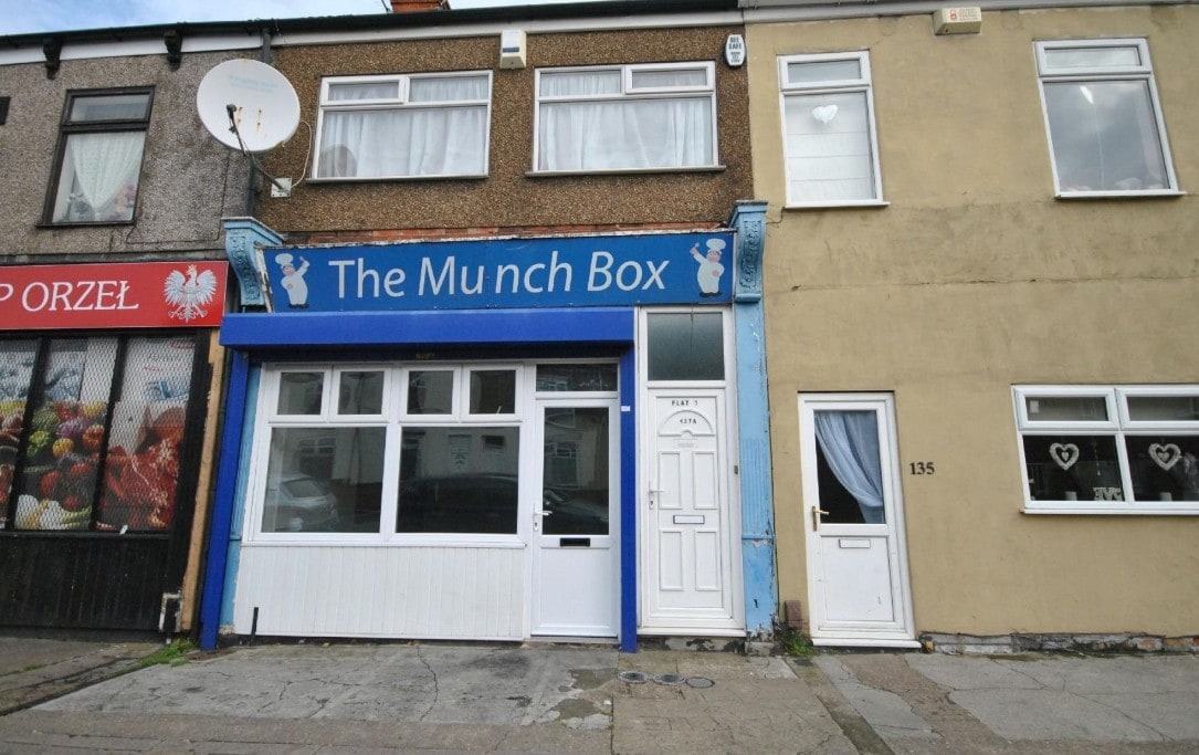 137 Corporation St, Grimsby à vendre Photo principale– Image 1 sur 6