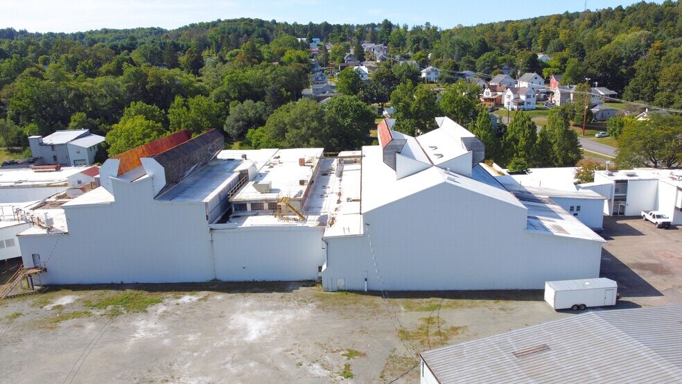 1 Jackson St, Wellsboro, PA à louer - Photo de l’immeuble – Image 2 sur 20